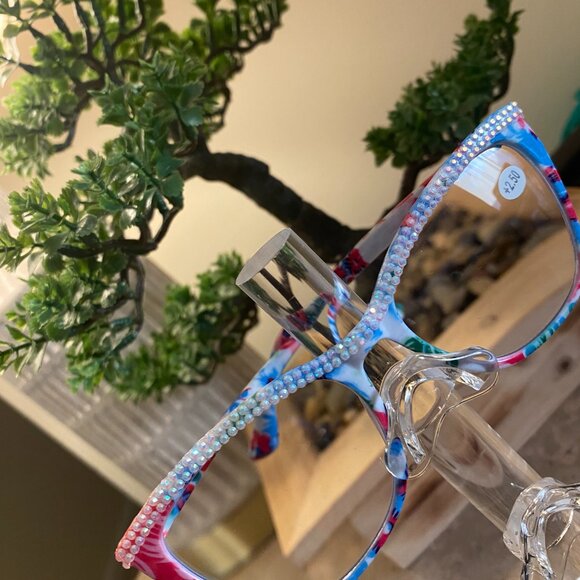 Readers 2.50 - Picture 2 of 2